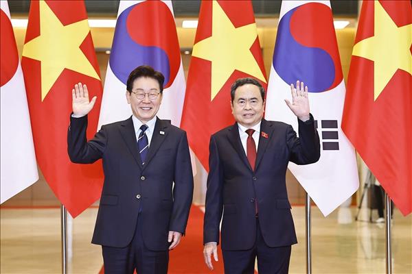 Chủ tịch Quốc hội Trần Thanh Mẫn hội kiến Tổng thống Hàn Quốc Lee Jae Myung