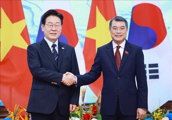 Vietnam, RoK seek more balanced 150 billion USD trade by 2030