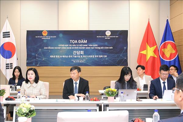 Vietnam, RoK step up investment cooperation in tech, innovation startups