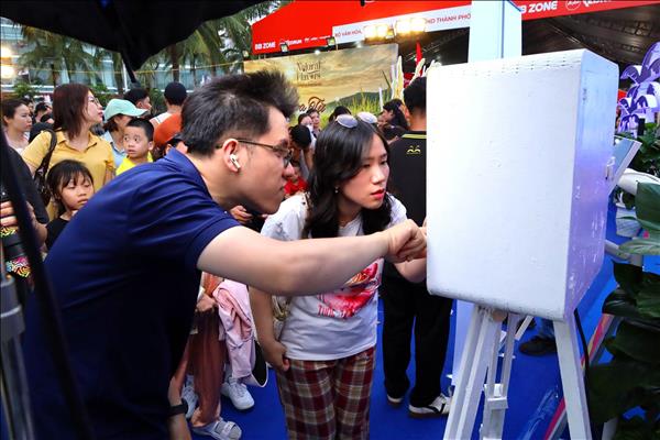 Đà Nẵng bùng nổ khai mạc mùa du lịch biển 2026, khuấy động mùa hè rực rỡ