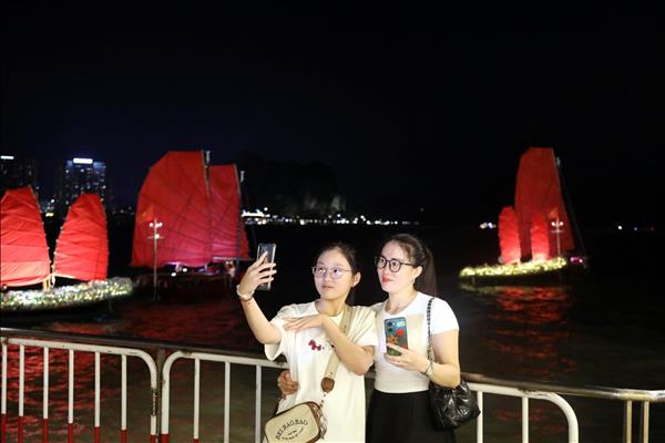 Thêm không gian trải nghiệm đêm cho du khách khi đến Quảng Ninh