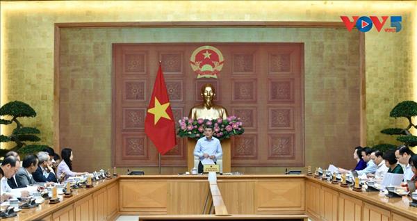 លោកនាយករដ្ឋមន្ត្រី ឡេ មិញហ៊ឹង ជួបធ្វើការជាមួយក្រសួងវប្បធម៌ កីឡា និងទេសចរណ៍