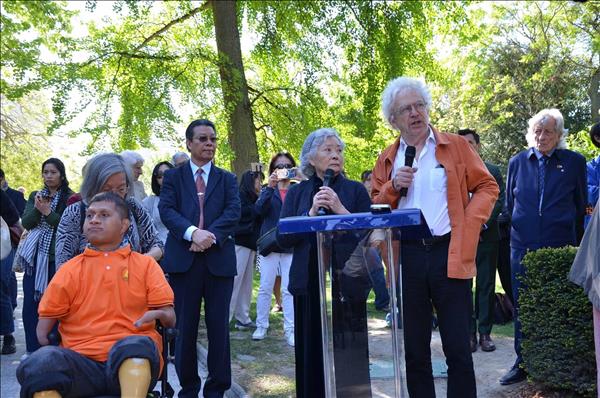 Khánh thành bia tưởng niệm nạn nhân chất độc da cam tại Pháp