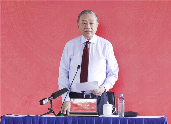 Tổng Bí thư, Chủ tịch nước Tô Lâm thăm, động viên công nhân, người lao động tại Thành phố Hồ Chí Minh