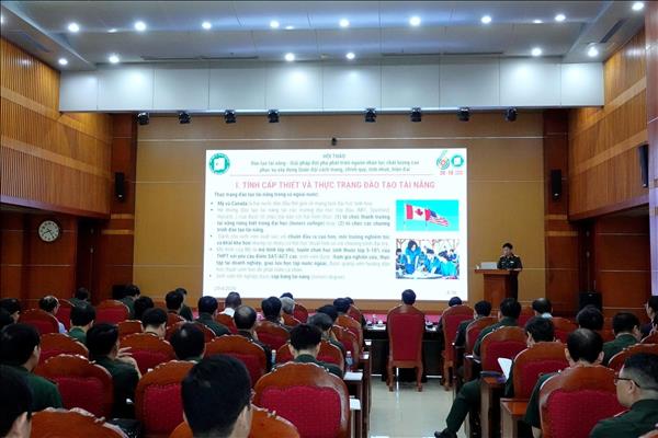 Giải pháp đột phá phát triển nguồn nhân lực chất lượng cao phục vụ xây dựng Quân đội