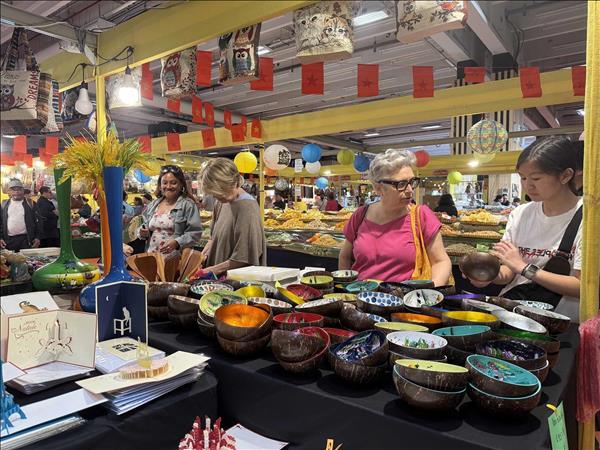 Vietnamese products shine at Paris Fair