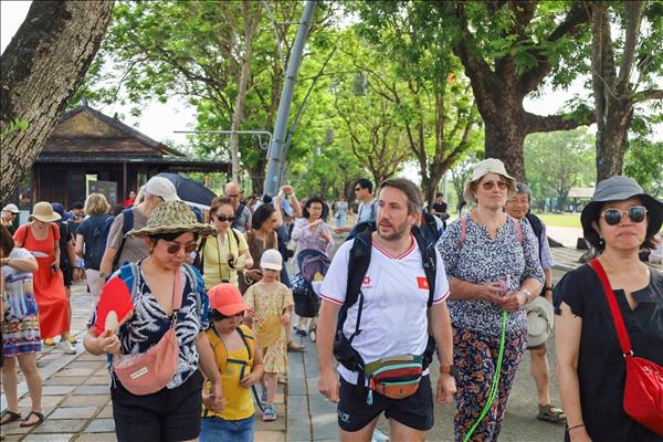 Huế: Ghi nhận kỷ lục doanh thu từ bán vé tham quan di tích trong một ngày