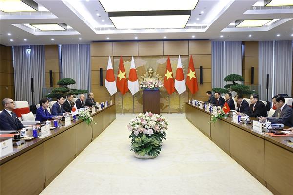 Chủ tịch Quốc hội Trần Thanh Mẫn hội kiến Thủ tướng Nhật Bản Takaichi Sanae