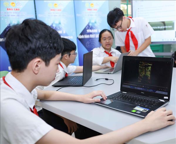 Hanoi scales up high-quality schools, raises standards