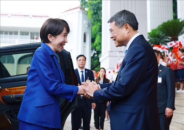 Lễ đón Thủ tướng Nhật Bản Takaichi Sanae thăm chính thức Việt Nam