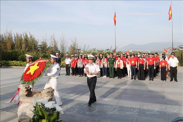 Đoàn đại biểu Bộ Y tế sẵn sàng lên đường thăm cán bộ, chiến sĩ và nhân dân Trường Sa, Nhà giàn DK1