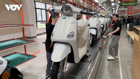 電気自動車産業 　包括的な解決策が求められる分野