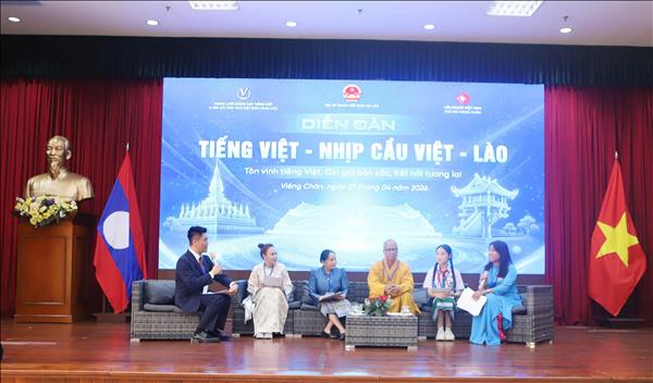 Tôn vinh tiếng Việt: Sứ giả văn hóa và nhịp cầu gắn kết chiến lược Việt Nam - Lào