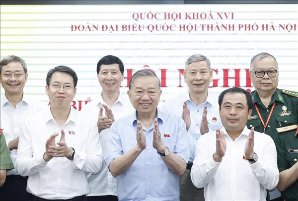 New opportunities open for Hanoi to make stronger breakthrough: Top leader