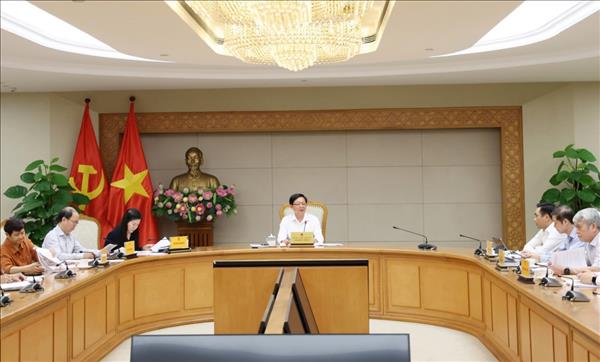 ປັບ​ປຸງ​ຂອດກົດ​ໝາຍຕະຫຼາດ​ກາກບອນ​ປ່າ ໃຫ້​ສົມ​ບູນ​ແບບ​ໂດຍ​ໄວ