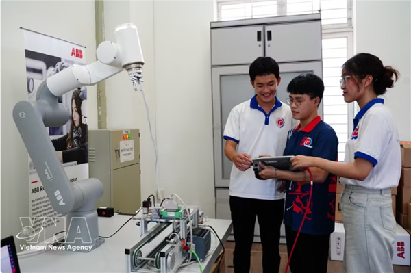 Science, innovation, numérique : le Vietnam entre dans une nouvelle ère grâce à la résolution 57