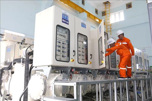 TP. Hồ Chí Minh đảm bảo điện đủ – sạch – tin cậy cho tăng trưởng hai con số