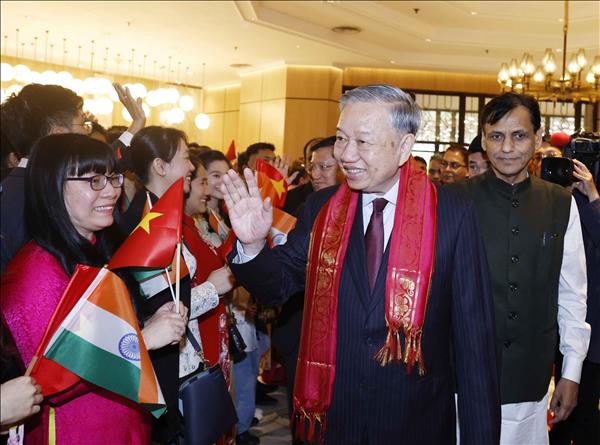 Le secrétaire général du Parti et président de la République To Lam entame sa visite dÉtat en Inde