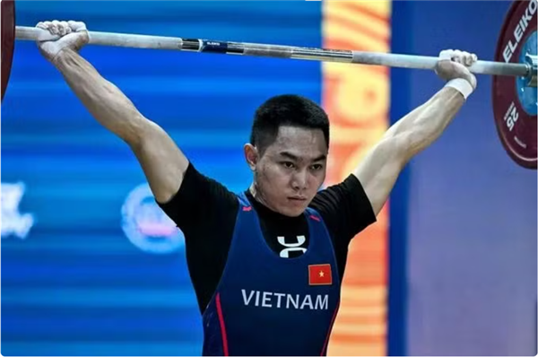 Le Vietnamien KDuong remporte le bronze aux Championnats du monde juniors dhaltérophilie 2026