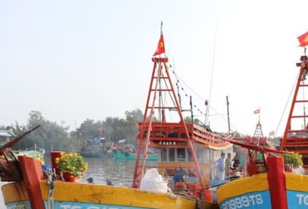 Dông Thap muscle la lutte contre la pêche illicite, non déclarée et non réglementée
