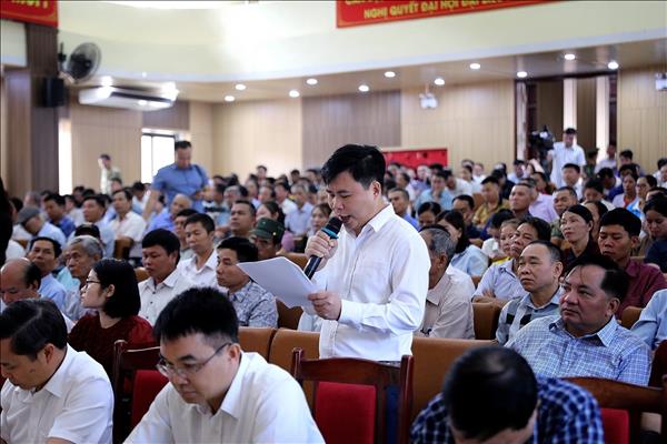Cử tri đề nghị có cơ chế, chính sách thu hút doanh nghiệp đầu tư vào khu vực nông thôn, miền núi