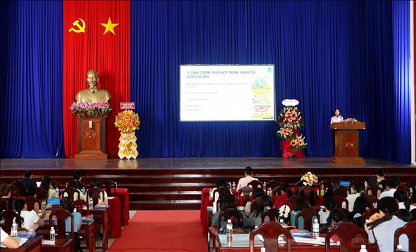 Tạo cơ hội cho trẻ mầm non tiếp cận, làm quen với tiếng Anh