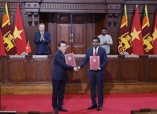 Vietnam, Sri Lanka step up cooperation