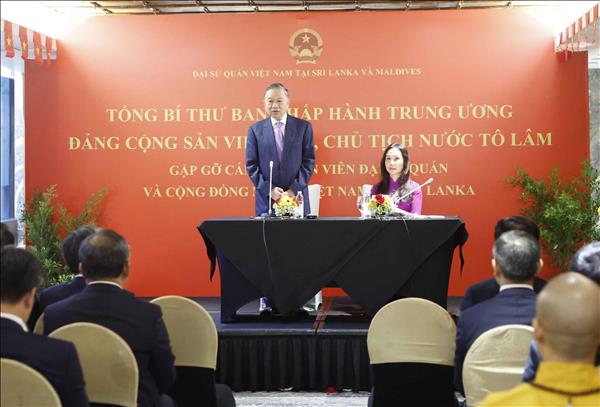Le dirigeant To Lam rencontre la communauté vietnamienne au Sri Lanka