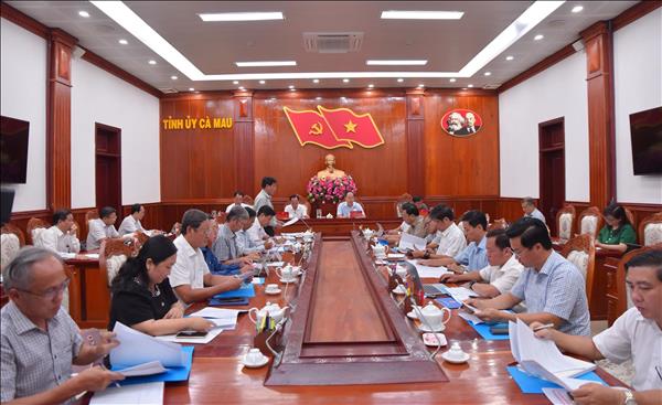 Tập trung nguồn lực nâng cao chất lượng chăm sóc sức khoẻ nhân dân