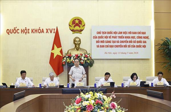 Chủ tịch Quốc hội Trần Thanh Mẫn: Chuyển đổi số thực chất, nâng cao hiệu quả hoạt động của Quốc hội