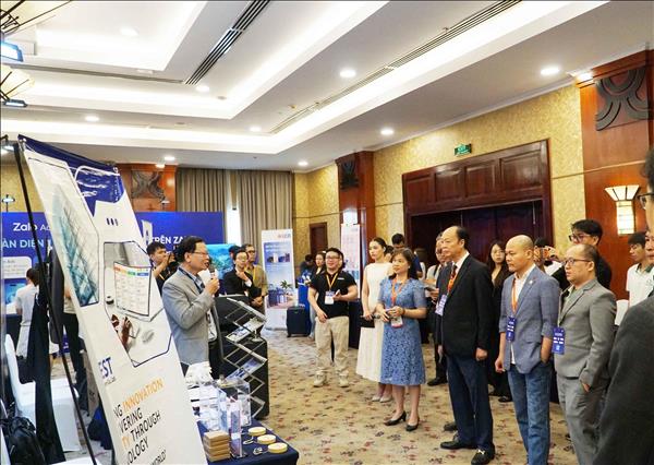 Công nghệ đang trở thành nền tảng vận hành mới của doanh nghiệp