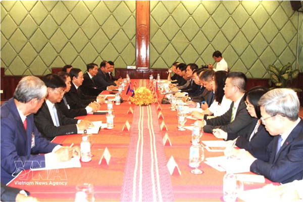 Cultiver sans cesse lamitié traditionnelle Vietnam - Cambodge