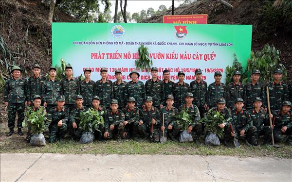 Cột mốc xanh nơi biên cương xứ Lạng