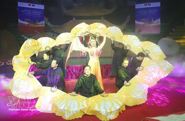 La culture, passerelle vivante entre le Vietnam et le Laos