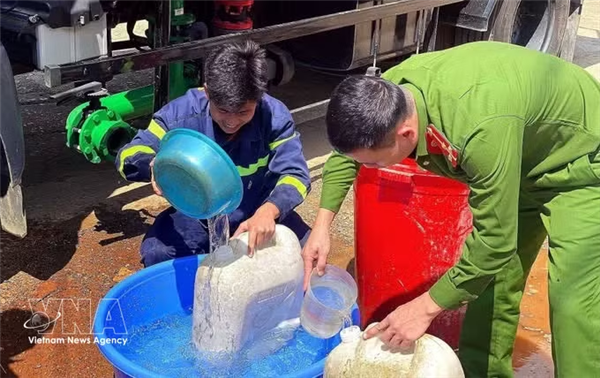 让清洁水润泽赫蒙族山村——帕科乡送水记