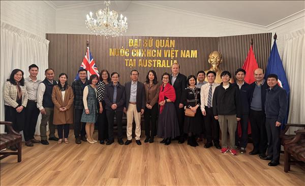Thế hệ trẻ Việt Nam tại Australia học Bác mỗi ngày, góp phần đưa đất nước phát triển hùng cường, thịnh vượng, văn minh, hạnh phúc