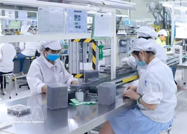 두 자릿수 성장 추진 베트남, 재정 여력 확보 박차