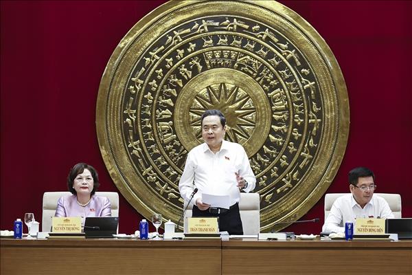 Chủ tịch Quốc hội Trần Thanh Mẫn: Tập trung tham mưu chính sách, thực hiện mục tiêu tăng trưởng hai con số
