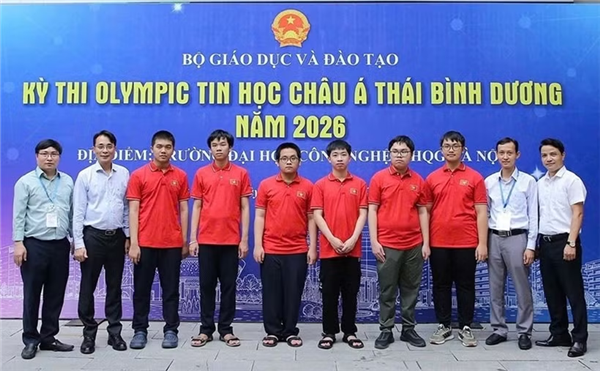Seis estudiantes vietnamitas ganan medallas en Olimpiada de Informática de Asia-Pacífico