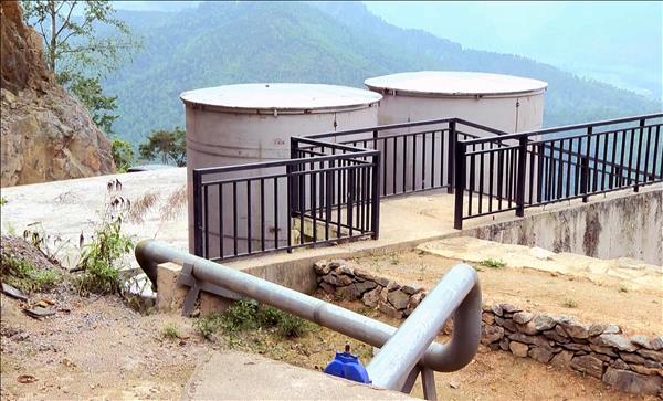 Nước sạch về bản, người dân vùng cao khép lại nỗi lo ô nhiễm