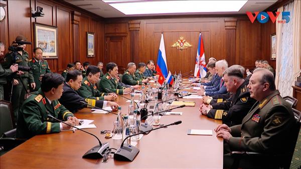 ベトナムとロシア　国防協力のさらなる強化へ