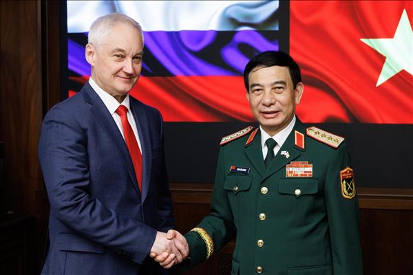 Tăng cường hợp tác quốc phòng Việt Nam – Nga