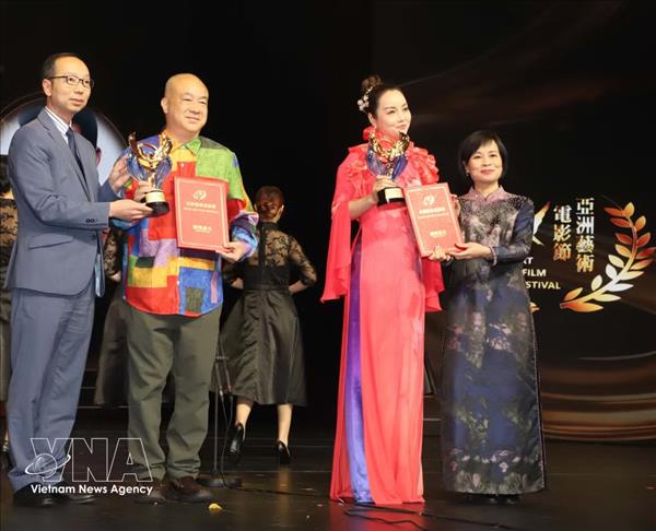 Le réalisateur vietnamien Leon Lê récompensé au Festival du film dart dAsie 2026