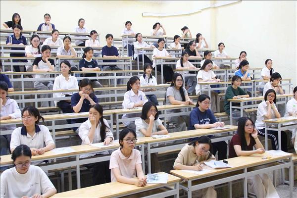 Khoảng 15.000 thí sinh tham gia Kỳ thi Đánh giá năng lực đợt 1 của Trường Đại học Sư phạm Hà Nội