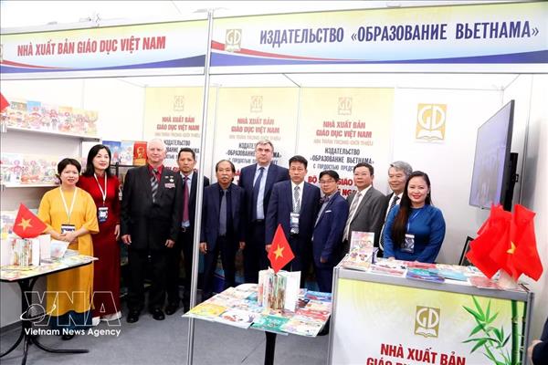 Le Vietnam, invité dhonneur au 21e Salon international du livre de Saint-Pétersbourg