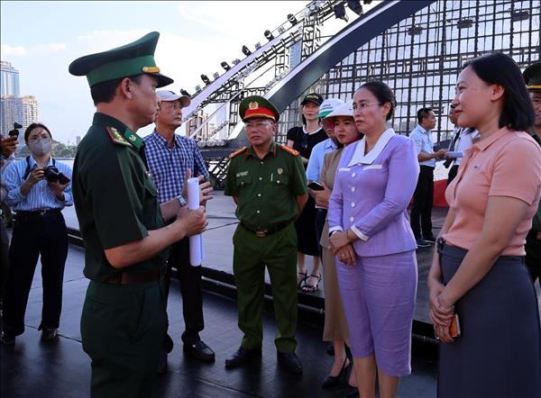 Khẩn trương hoàn tất công tác chuẩn bị Lễ hội Pháo hoa quốc tế Đà Nẵng 2026
