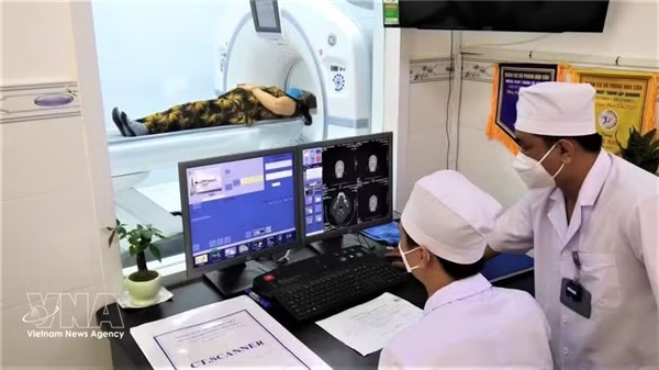 Ciudad Ho Chi Minh destina 96 millones de dólares a chequeos médicos gratuitos
