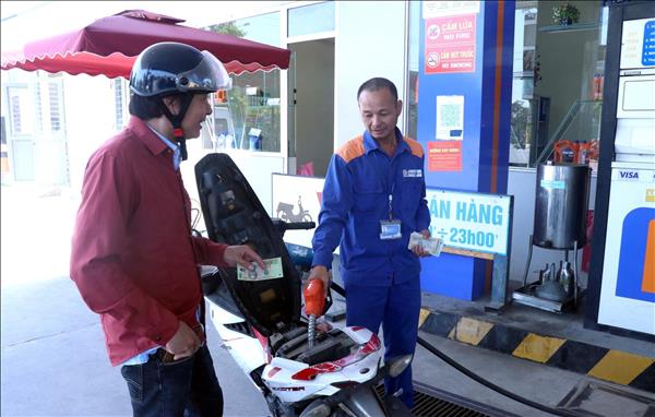 Hưng Yên: Tất cả cửa hàng xăng dầu Petrolimex đã bán xăng E10