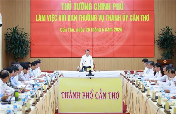 PM calls for breakthrough mechanisms to drive comprehensive development in Can Tho