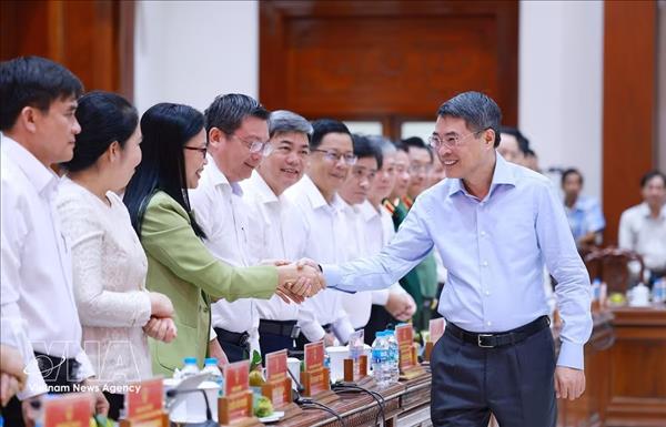 Le Premier ministre demande à Dong Thap dexploiter efficacement ses nouveaux potentiels de développement